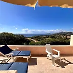 A Nepita Splendide Vue Avec Piscine Ferienhaus Porto-Vecchio (Corsica)