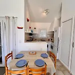A Nepita Splendide Vue Avec Piscine Πόρτο Βέκιο