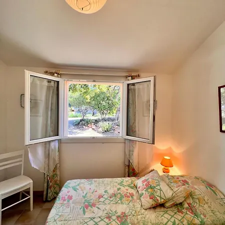 Vakantiehuis A Nepita Splendide Vue Avec Piscine *