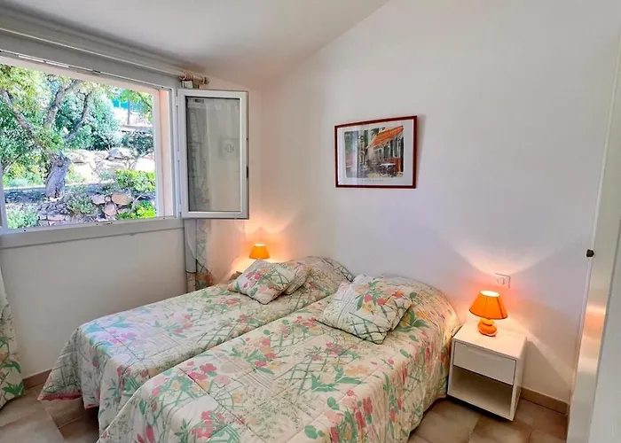 Feriehus A Nepita Splendide Vue Avec Piscine Porto-Vecchio (Corsica)